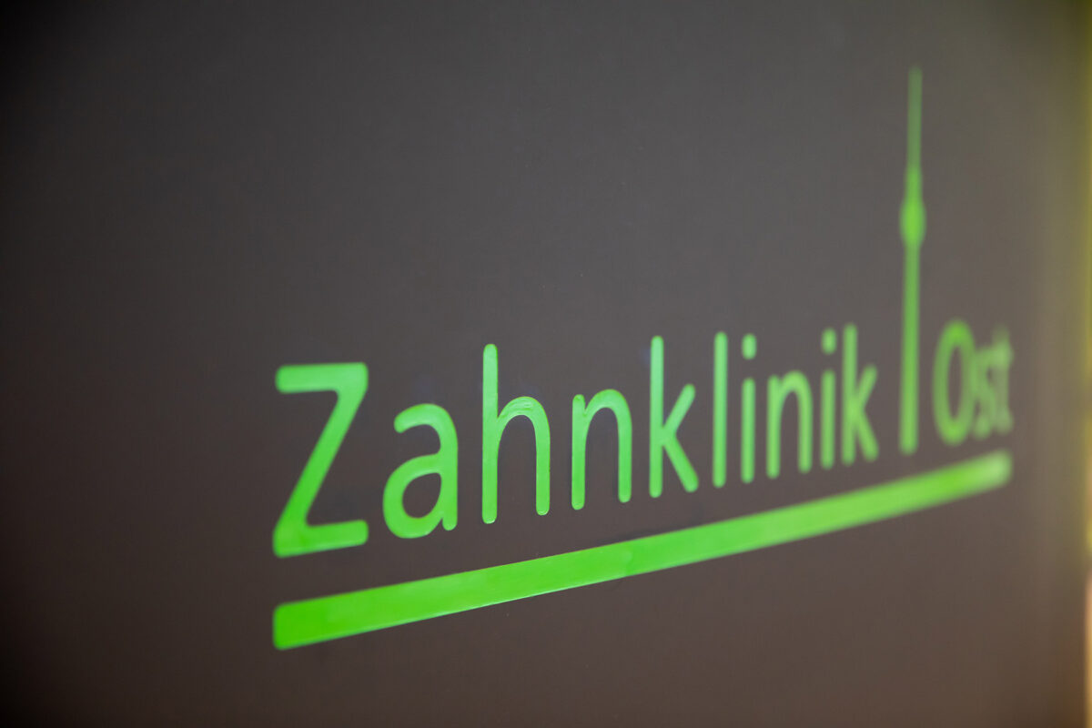 Krebsvorsorge & Krebsbehandlung / Zahnklinik Ost in Berlin